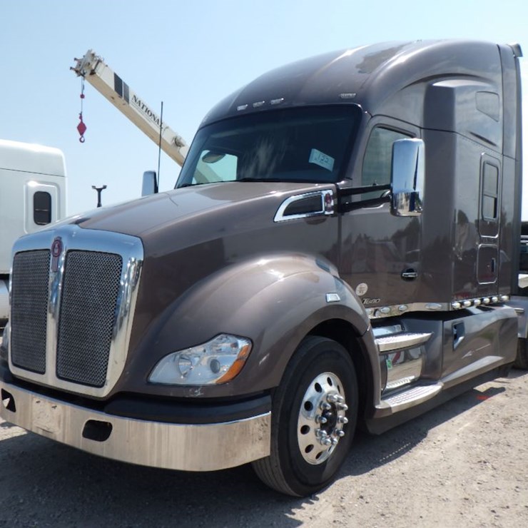 2019 KENWORTH T680
