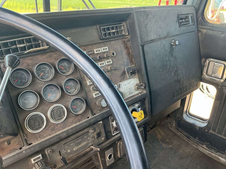 1987-kenworth-t800-image-9