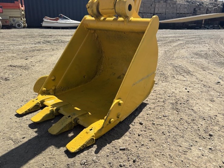 komatsu-pc20-7e-image-11
