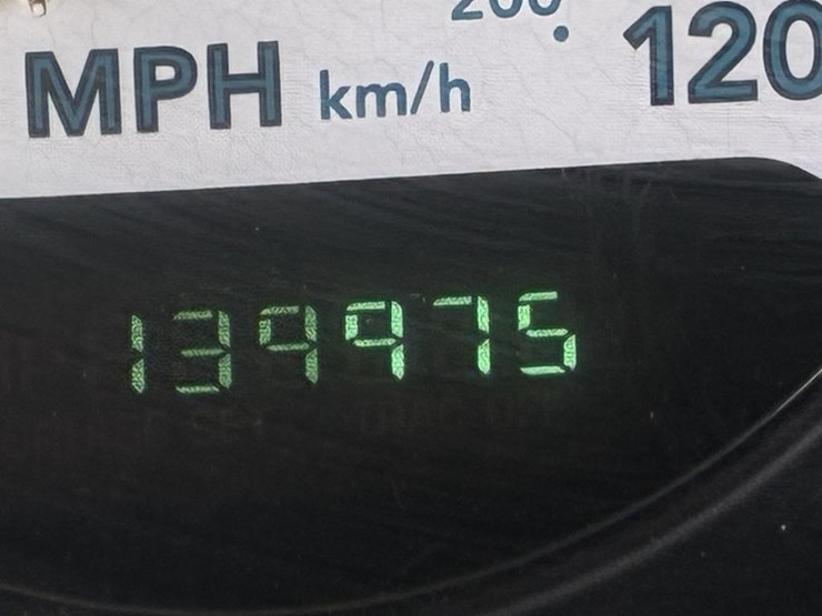 2005-dodge-grand-caravan-image-16