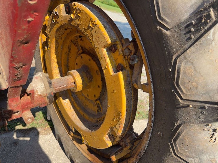 massey-harris-444-image-24