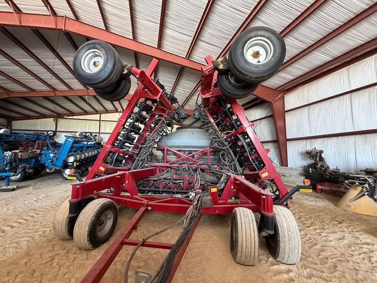 2014-case--ih-500t-air-drill-image-3