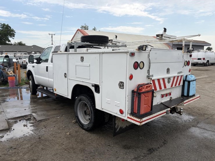 2003-ford-f450-image-4