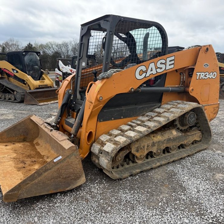 2018 CASE TR340
