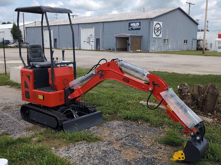 zjg-mini-excavator-zj-12-(red)-image-1