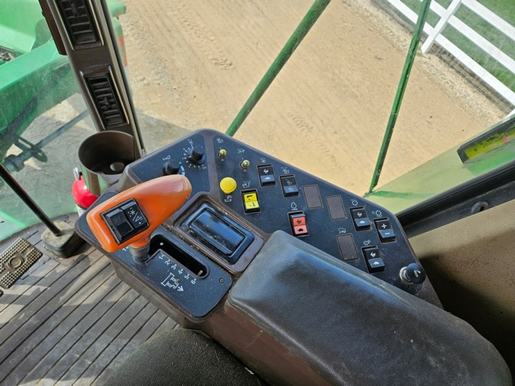 1995-john-deere-9500-image-58
