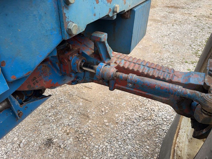 ford-tw25-image-8