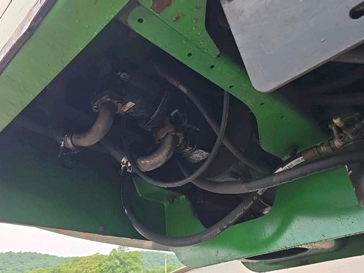 #302-•-2014-john-deere-437-knuckleboom-loader-image-64