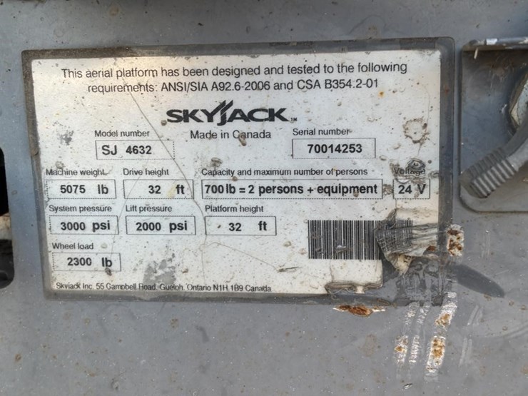 2013-skyjack-sj3-4632-scissor-lift-image-14