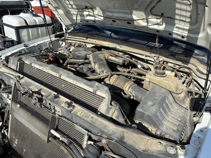 2009-ford-f550-image-8