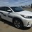 2017-toyota-highlander-image-2