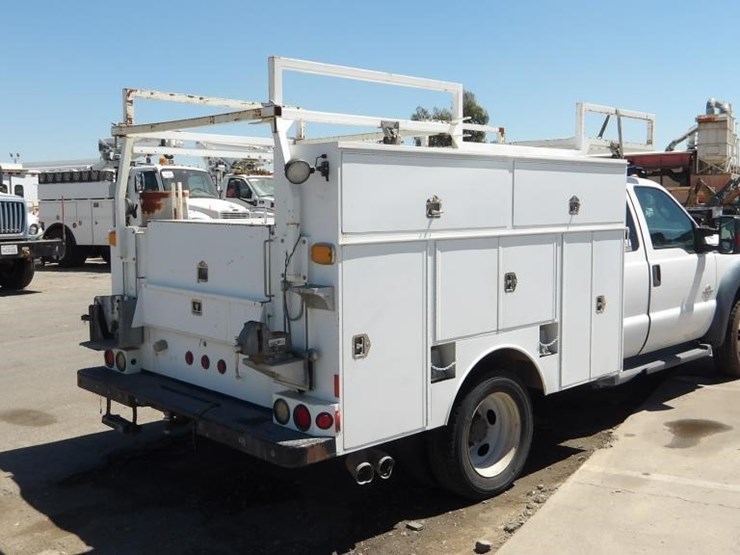 2015-ford-f450-image-3