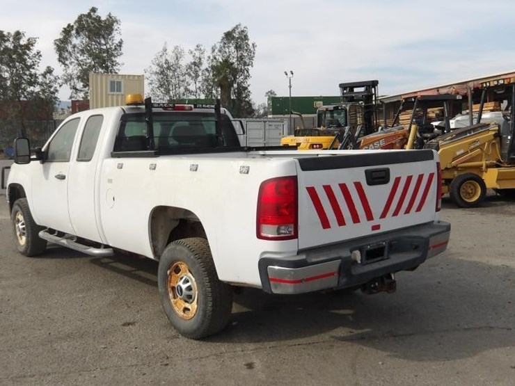 2012-gmc-sierra-2500-image-5