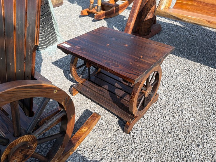 #83-•-wagon-wheel-end-table-image-3