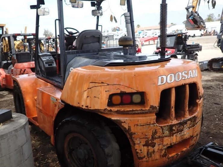 2008-doosan-d90s-5-image-4