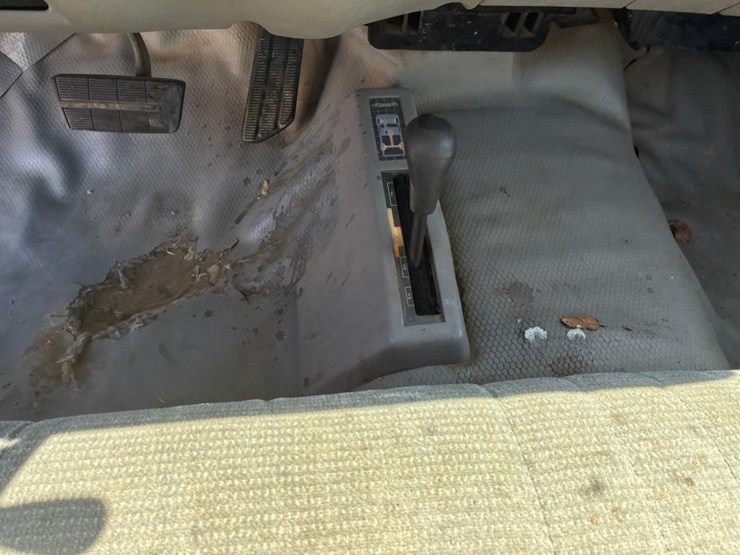 2000-gmc-sierra-2500-image-24
