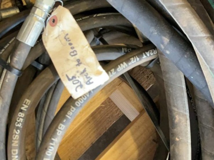#244-•-hydraulic-hoses-image-7