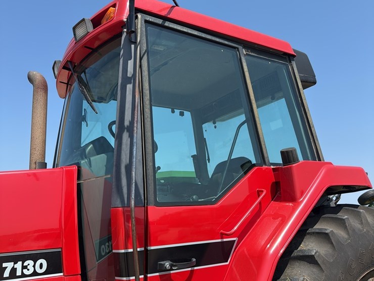 case-ih-7130-image-11