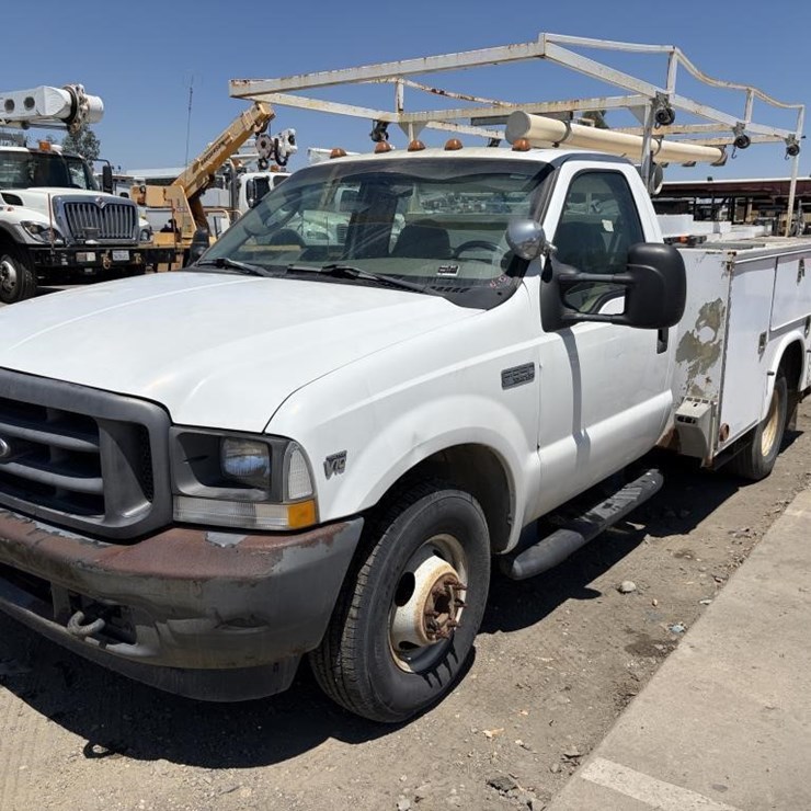 2004 FORD F350