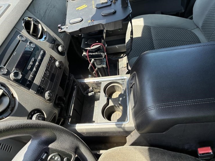 2011-ford-f350-image-19
