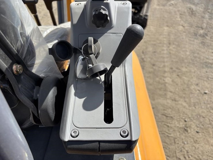 vicsec-vc20k-hydraulic-excavator-image-19