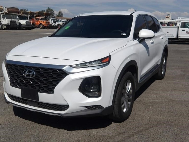 2020-hyundai-santa-fe-image-1