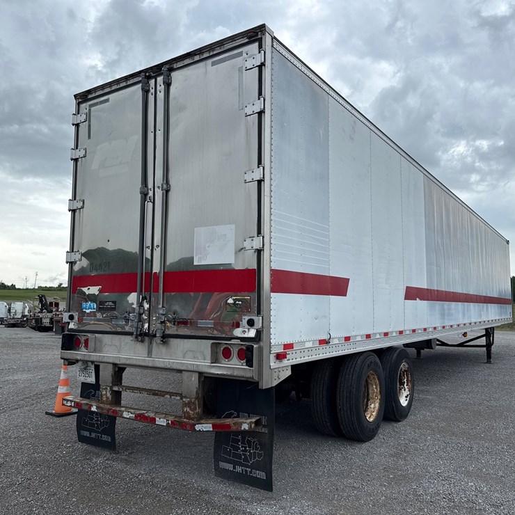 2004 GREAT DANE 53