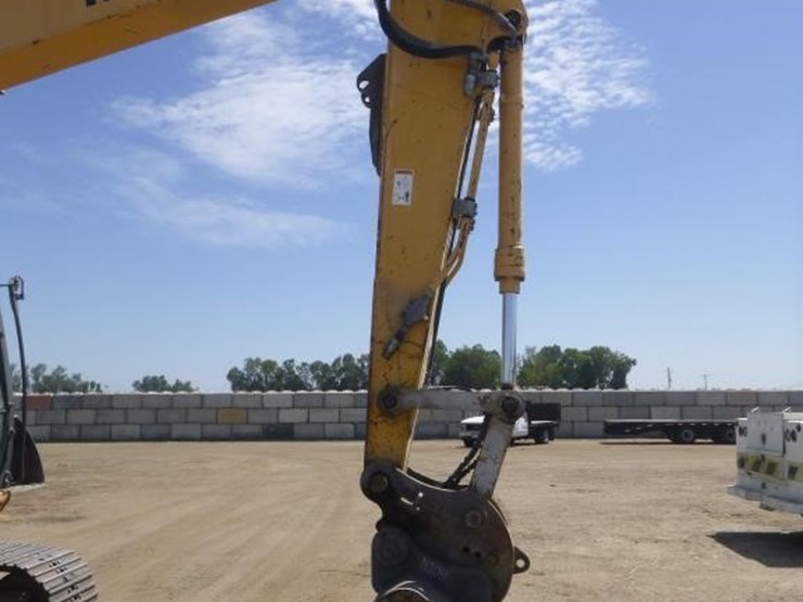 2016-kobelco-sk140sr-lc-5-image-28