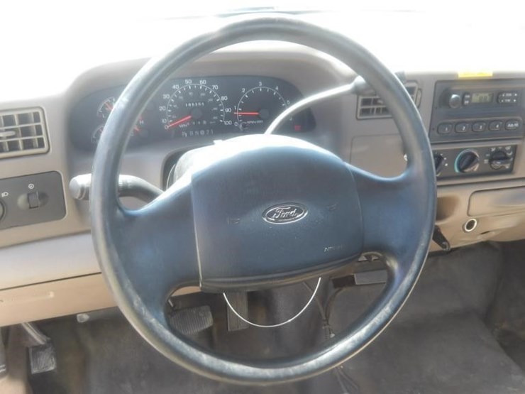 2001-ford-f250-image-13