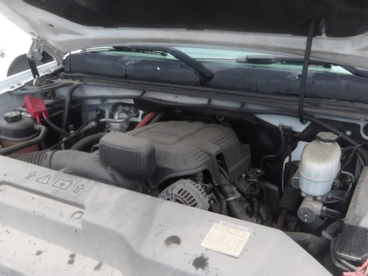 2012-chevrolet-silverado-2500-image-8
