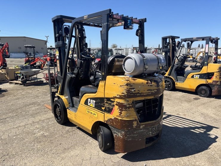 2016-caterpillar-2c6000-image-4