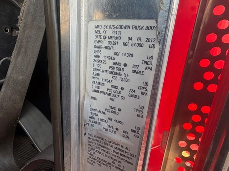 2013-kenworth-t800-image-34
