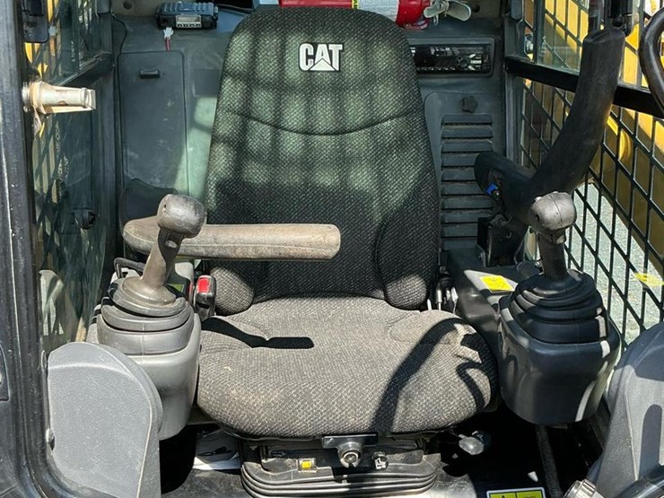 2019-caterpillar-289d-image-19