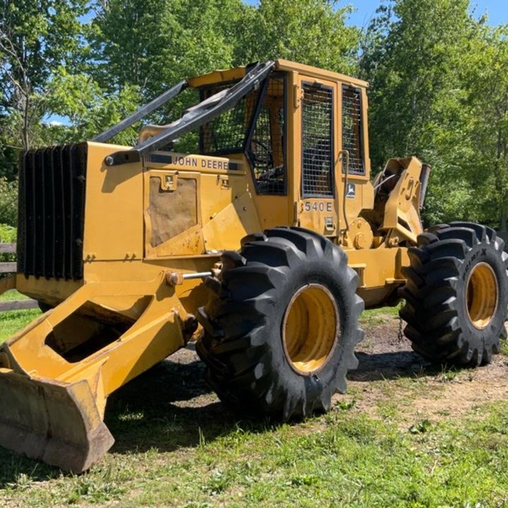 DEERE 540E