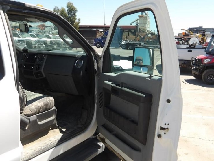 2015-ford-f450-image-12