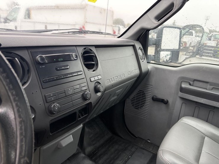 2012-ford-f350-image-14