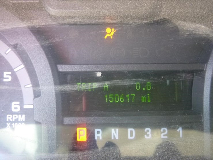 2014-ford-e350-image-18