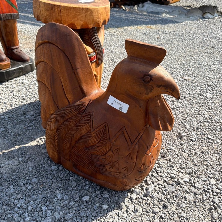 #62 • TEAKWOOD CHICKEN DECOR