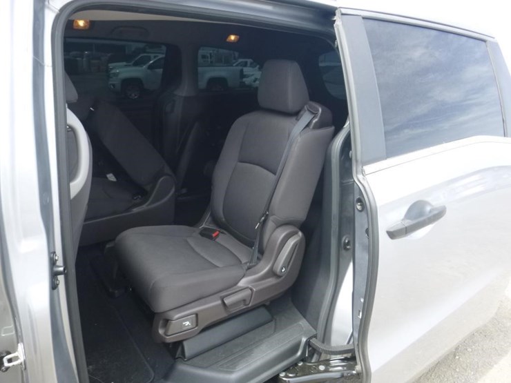 2018-honda-odyssey-image-7