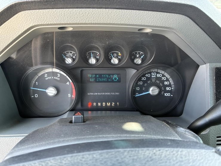 2012-ford-f550-image-19