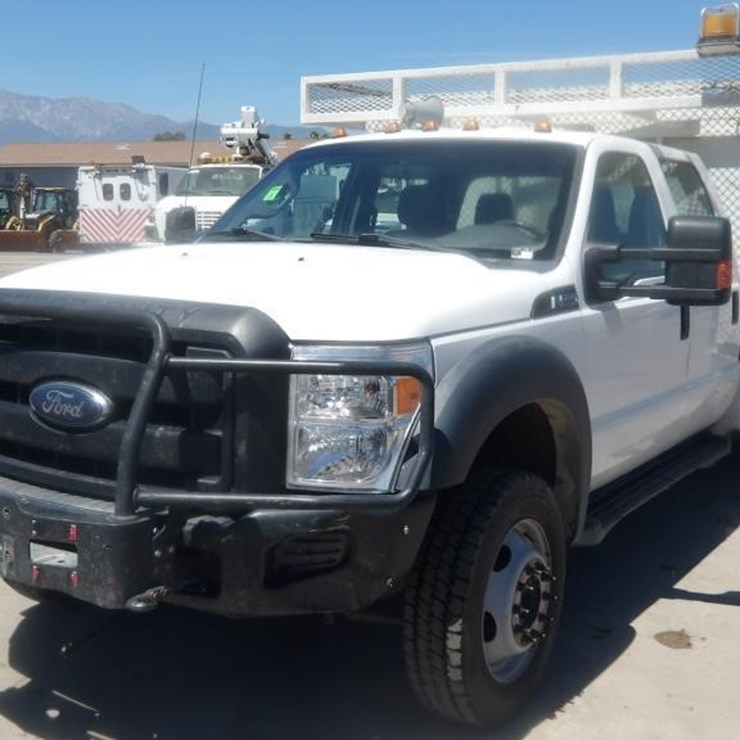 2012 FORD F550