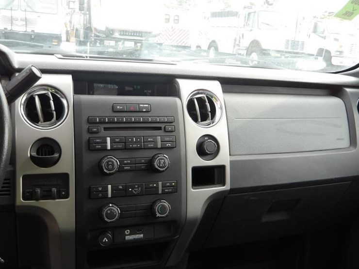 2011-ford-f150-image-18