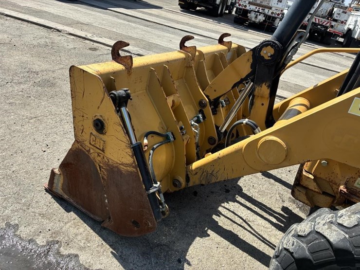 2007-caterpillar-430e-image-8