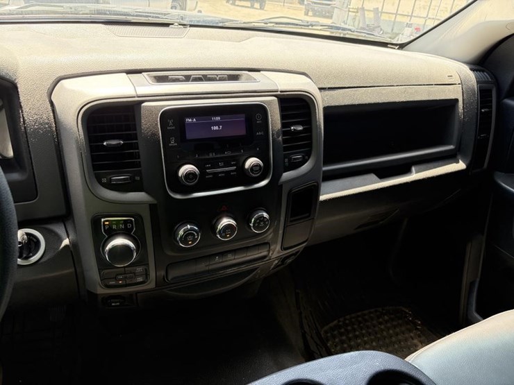 2016-dodge-ram-1500-image-16