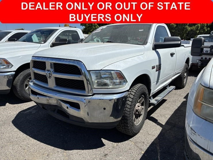 2016-dodge-2500-image-1