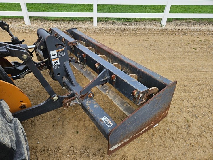 #27-•-case-570d-tractor/loader/scraper-image-19
