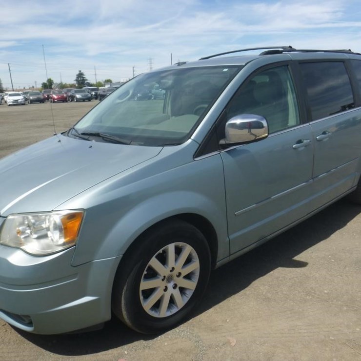 2008 CHRYSLER TOWN & COUNTRY