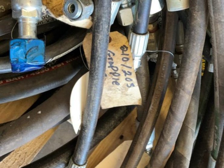 #244-•-hydraulic-hoses-image-8