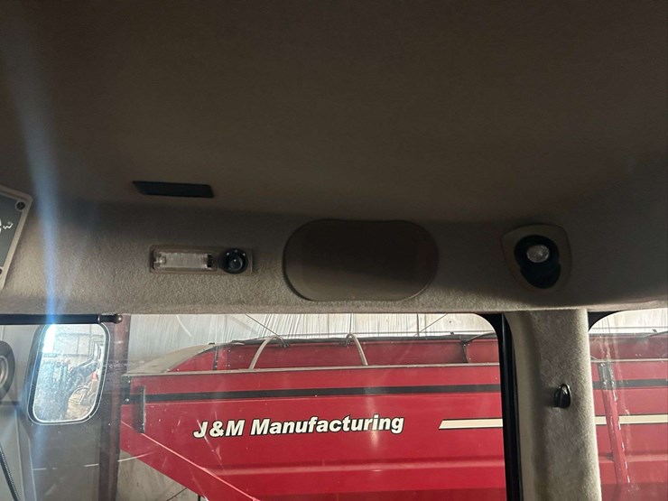 2008-case-ih-485-image-24