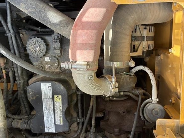 2022-xcmg-xe155ucr-hydraulic-excavator-image-26
